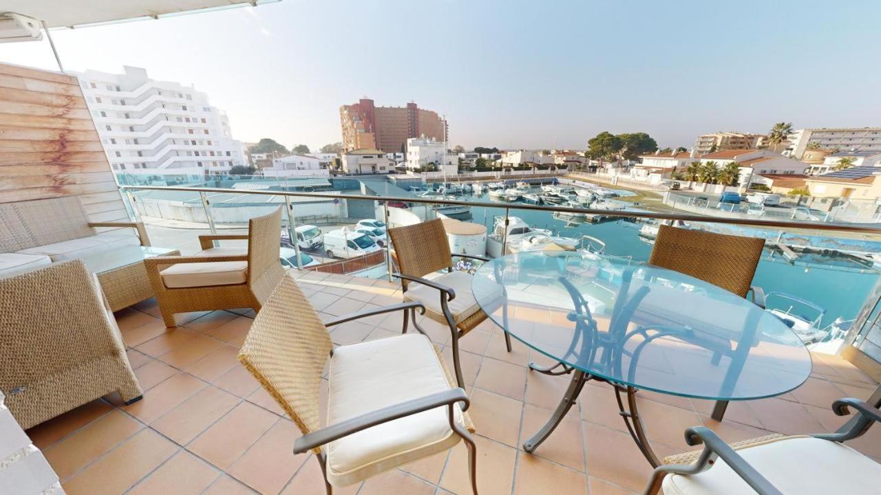 Trebol Apartamento Climatizado Y Piscina 罗萨斯 外观 照片