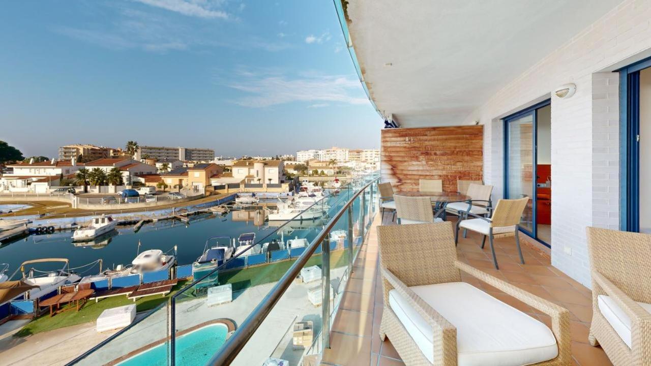 Trebol Apartamento Climatizado Y Piscina 罗萨斯 外观 照片